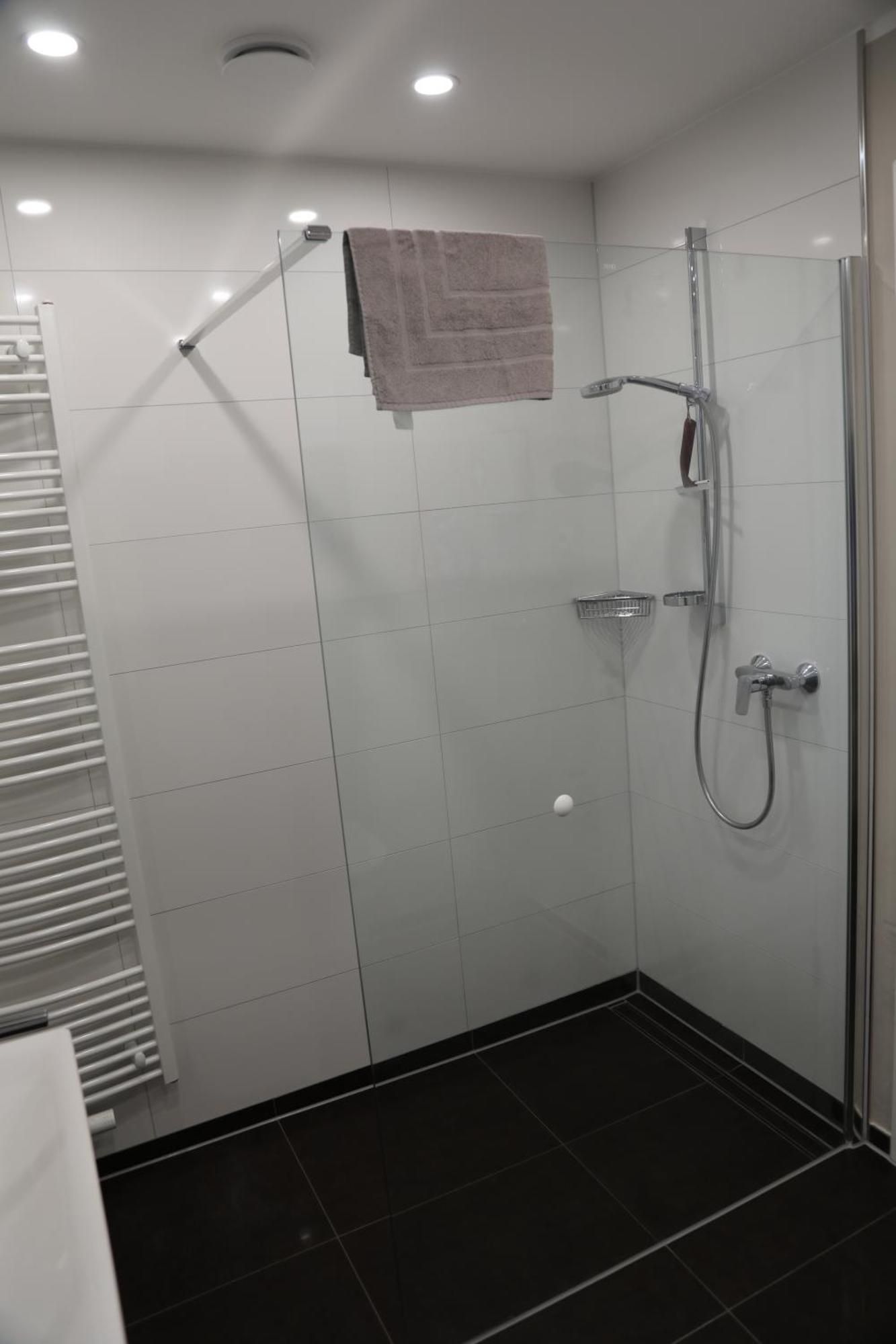 Eine Sehr Gemuetliche Erdgeschoss Wohnung Ihlow  Exteriör bild